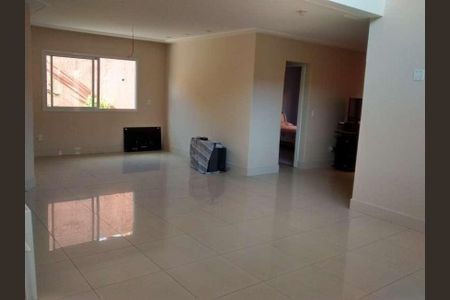 7_photo/94ce54887d.6d966f5fb5582f4e-ATLAS-86138aa5-0428-4cda-8823-4a928d695be6.jpg de casa à venda com 3 quartos, 145m² em Jardim Record, Taboão da Serra