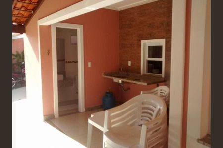 5_photo/94ce54887d.6d966f5fb5582f4e-ATLAS-baa56337-a833-425b-9e26-7f602a840524.jpg de casa à venda com 3 quartos, 145m² em Jardim Record, Taboão da Serra