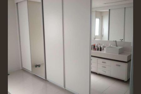 6_photo/94ce54887d.6d966f5fb5582f4e-ATLAS-cdac2967-20e8-4a27-ad04-4a45bd413488.jpg de casa à venda com 3 quartos, 145m² em Jardim Record, Taboão da Serra