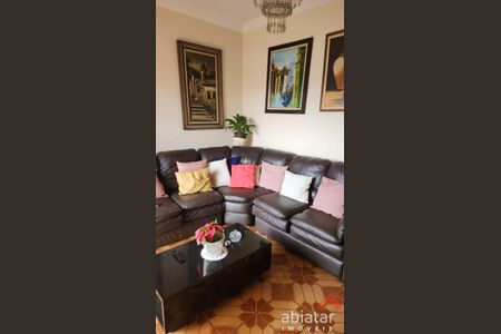 9_photo/94ce548945.74dbc9aa7d3e0758-ATLAS-4e656465-2fd1-4ff1-9ef0-23bab5c4a9af.jpg de casa à venda com 3 quartos, m² em Jardim Record, Taboão da Serra