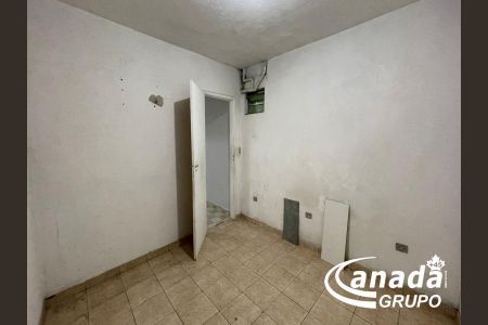 6_photo/94ce548a27.f541d6c8e7c04d7e-ATLAS-ea295fea-f1ff-42a3-957c-5115d8dc9820.jpg de casa à venda com 2 quartos, 100m² em Vila Iasi, Taboão da Serra