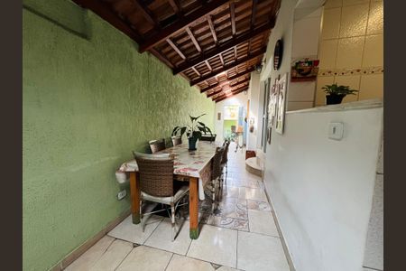 4_photo/94ce548ba1.44a6e81764e59cba-ATLAS-e44ccd40-d531-40d5-ad2a-a8b4dd96a0f6.jpg de casa à venda com 2 quartos, 130m² em Arraial Paulista, Taboão da Serra