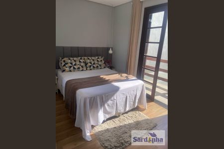 6_photo/94ce548f63.1aa5b8f538f3adaf-ATLAS-5fc777f3-4263-4e58-810a-2fa753edb181.jpg de casa à venda com 2 quartos, 88m² em Jardim Trianon, Taboão da Serra