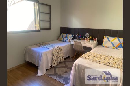 7_photo/94ce548f63.1aa5b8f538f3adaf-ATLAS-b9ed5be9-46ac-45df-94cf-7d4a84cc989c.jpg de casa à venda com 2 quartos, 88m² em Jardim Trianon, Taboão da Serra