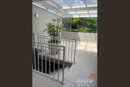 7_photo/94ce548f63.1aa5b8f538f3adaf-ATLAS-cfa3ada8-b290-49be-bbe4-fdafd4f3ad39.jpg de casa à venda com 2 quartos, 77m² em Jardim Trianon, Taboão da Serra