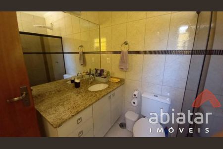 7_photo/94ce549053.c3b9fb60c1df5c5a-ATLAS-128c560a-88c1-4d22-b774-156b2f7fe6cd.jpg de casa à venda com 3 quartos, 260m² em Jardim Record, Taboão da Serra