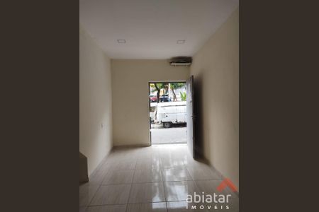 2_photo/94ce549153.78fc3f0fe21dc8b9-ATLAS-d04aeea7-4ce3-4ad4-bbd8-7c717a2f697b.jpg de casa à venda com 8 quartos, 60m² em Jardim Salete, Taboão da Serra