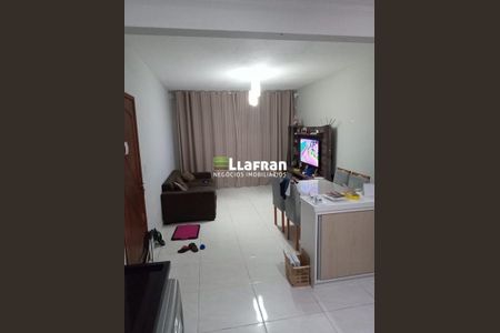 6_photo/94ce54954d.ceff8192393c33de-ATLAS-935b73bd-7f1b-4d63-8593-1336d8ff9155.jpg de casa à venda com 3 quartos, 190m² em Jardim Sao Judas Tadeu, Taboão da Serra