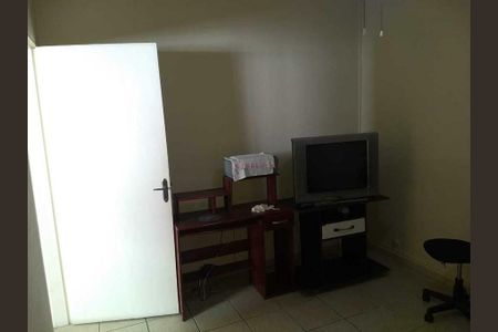 4_photo/94ce5497fb.a944a7ef88bd55c6-ATLAS-1a5b74af-8d56-417a-93d3-736f23365c1a.jpg de casa à venda com 2 quartos, 240m² em Jardim Scandia, Taboão da Serra
