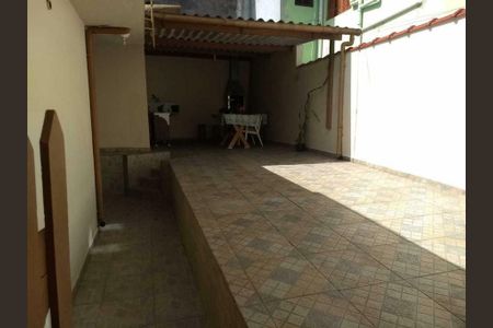 5_photo/94ce5497fb.a944a7ef88bd55c6-ATLAS-2dcd56c8-2342-4f01-b022-2afecd93ebf4.jpg de casa à venda com 2 quartos, 240m² em Jardim Scandia, Taboão da Serra