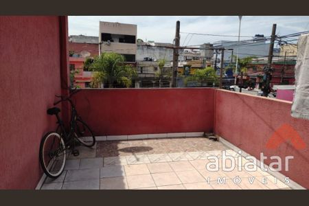 7_photo/94ce54991d.fbcd7a2e7ac63d93-ATLAS-07deac6b-9e00-49fd-a32e-7803850cf16d.jpg de casa à venda com 3 quartos, 340m² em Jardim Mituzi, Taboão da Serra