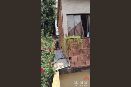 9_photo/94ce54991d.fbcd7a2e7ac63d93-ATLAS-50f8af2e-4b5e-48c1-9954-1f4bd393a05c.jpg de casa à venda com 3 quartos, 340m² em Jardim Mituzi, Taboão da Serra