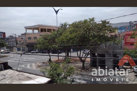 9_photo/94ce54991d.fbcd7a2e7ac63d93-ATLAS-afb01b3f-b4a8-47fb-96f3-03507d29dbe8.jpg de casa à venda com 3 quartos, 340m² em Jardim Mituzi, Taboão da Serra