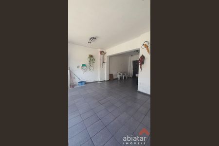 6_photo/94ce549b59.f14d7a494a64fc38-ATLAS-7c650729-77d4-42e4-9123-c7d1fab4179f.jpg de casa à venda com 10 quartos, 253m² em Jardim Sao Salvador, Taboão da Serra