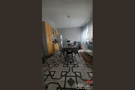 7_photo/94ce549b59.f14d7a494a64fc38-ATLAS-87599a8a-e586-48fa-b87f-aff622eed97c.jpg de casa à venda com 10 quartos, 253m² em Jardim Sao Salvador, Taboão da Serra