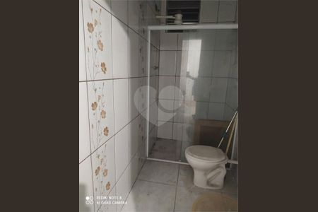 11_photo/94ce549d1d.e3da74daae84817a-ATLAS-3e1918cf-ad0d-42f1-9355-c6709ba571fb.jpg de casa à venda com 5 quartos, 355m² em Vila Carmelina Goncalves, Taboão da Serra