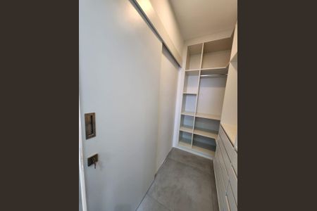 1_photo/94ce54b145.4436a2a690cea661-ATLAS-0ac3cec6-ddb3-46d2-b39b-43d1a0e22d4b.jpg de apartamento para alugar com 4 quartos, 132m² em Jardim Santa Barbara, Embu das Artes