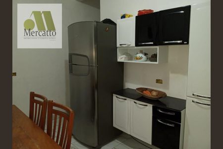 4_photo/94ce54c1b5.2008f600ea595daf-ATLAS-66025f08-b2a7-450e-b4da-e02aaa906415.jpg de casa à venda com 2 quartos, 100m² em Jardim Margarida, Taboão da Serra