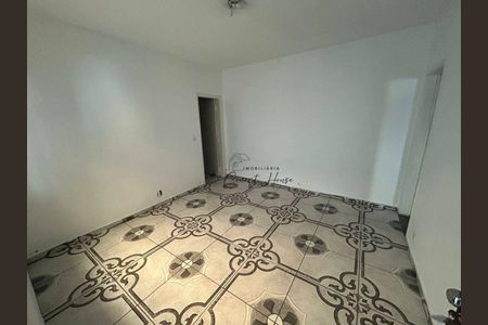 6_photo/94ce54c1e7.9845a183adc4e21d-ATLAS-e2386d14-42be-47bc-94d5-c1253fe826c9.jpg de casa à venda com 2 quartos, 70m² em Vila Indiana, Taboão da Serra