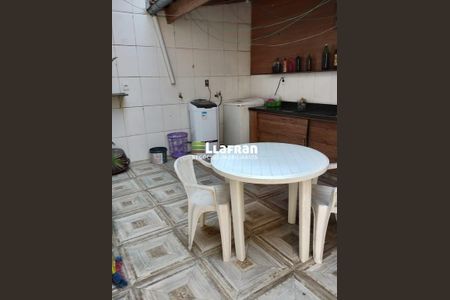 5_photo/94ce54c213.ceff8192393c33de-ATLAS-ff823c8a-8e33-499e-a1cf-5e122e5b9703.jpg de casa à venda com 3 quartos, 125m² em Vila Indiana, Taboão da Serra