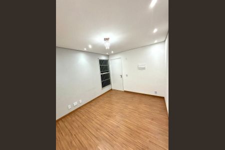 9_photo/94ce54c23f.7066937cd636288e-ATLAS-2c2436ee-ee16-4df6-9da1-3a2a3ddb6584.jpg de apartamento à venda com 2 quartos, 48m² em Jardim Elizabete, Taboão da Serra