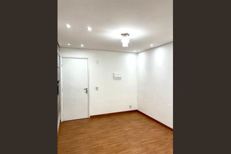 18_photo/94ce54c23f.7066937cd636288e-ATLAS-54b6f4e9-5dcd-49db-a74b-0d22f4622ce6.jpg de apartamento à venda com 2 quartos, 48m² em Jardim Elizabete, Taboão da Serra