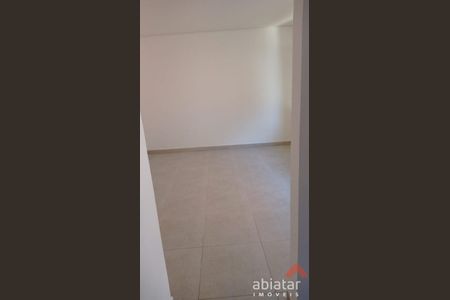 11_photo/94ce54c25d.f7e81ba1849dc159-ATLAS-c8b66ba3-5d1d-42a6-ba8b-6ac1e7d2d8b7.jpg de casa à venda com 3 quartos, 57m² em Vila Indiana, Taboão da Serra