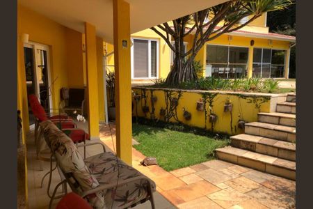 7_photo/94ce54c2a5.5073f87d730b154e-ATLAS-add75ac8-d75a-4e92-ae0c-d2235b98e868.jpg de apartamento à venda com 4 quartos, 560m² em Condomínio Iolanda, Taboão da Serra