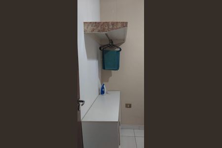 9_photo/94ce54c42d.bb2cfda027800a9a-ATLAS-74b01d3e-1f96-4f89-8764-91a36091599e.jpg de casa para alugar com 1 quarto, 25m² em Jardim dos Oliveiras, Embu das Artes