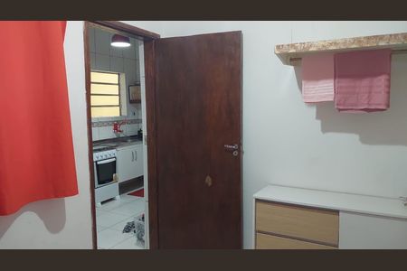 12_photo/94ce54c42d.bb2cfda027800a9a-ATLAS-b0306759-85dd-490d-af7e-3e71d4f78d1d.jpg de casa para alugar com 1 quarto, 25m² em Jardim dos Oliveiras, Embu das Artes