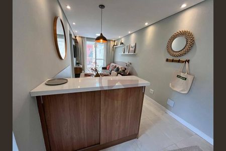 4_photo/94ce54cd9b.6ebe2834e8b597cd-ATLAS-a0fa5fa3-a08c-43d4-af68-e7813518f702.jpg de apartamento à venda com 2 quartos, 50m² em Jardim Vista Alegre, Embu das Artes