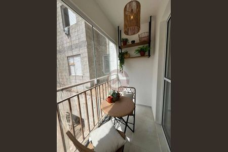 10_photo/94ce54cd9b.953970f714bce081-ATLAS-19c8d32b-0c00-40cd-bc50-2d60b14534c1.jpg de apartamento à venda com 2 quartos, 50m² em Jardim Vista Alegre, Embu das Artes