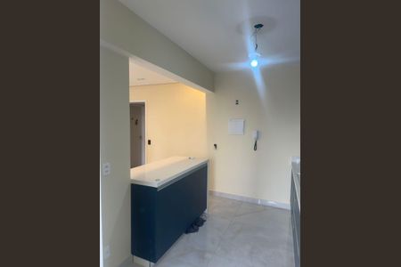 4_photo/94ce54cf4d.7d01d2ab176dea69-ATLAS-33a9529c-0697-47bf-bb0a-a6d491c14587.jpg de apartamento para alugar com 2 quartos, 82m² em Parque Esplanada do Embu, Embu das Artes