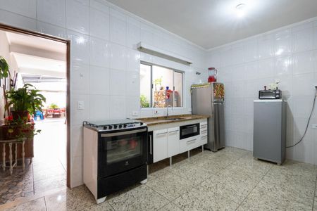 11_photo/94ce54d013.a9fef3f6064667c4-ATLAS-e6ab9882-cd9a-4d91-80d4-2e7d41963165.jpg de casa à venda com 2 quartos, 250m² em Jardim Mimas, Embu das Artes