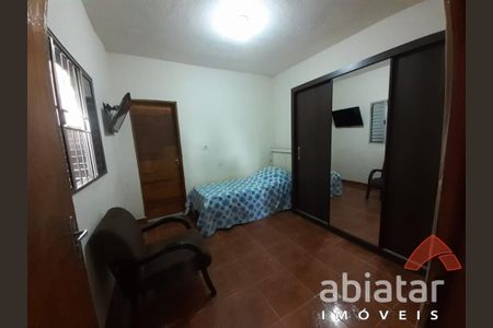 3_photo/94ce54d1e7.1dc817000cb419a8-ATLAS-ff0a9a68-dcca-46c8-ab2e-874f31d047e2.jpg de casa à venda com 4 quartos, m² em Jardim Mimas, Embu das Artes