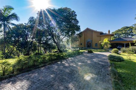 9_photo/94ce54d8d7.4909862b8c1c38b1-ATLAS-0e0de29e-5058-400d-a8a2-38c8bec20571.jpg de casa à venda com 6 quartos, 450m² em Condomínio Iolanda, Taboão da Serra