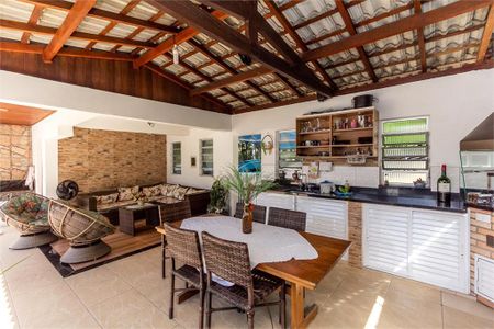 11_photo/94ce54d8d7.4909862b8c1c38b1-ATLAS-7828ac66-9dba-4a31-a730-473f5f1081e1.jpg de casa à venda com 3 quartos, 600m² em Condomínio Iolanda, Taboão da Serra