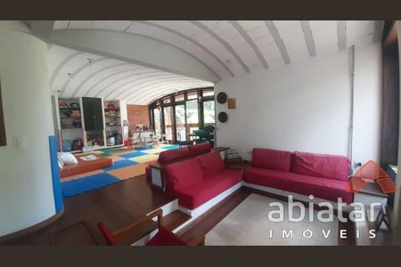 2_photo/94ce54d8d7.a092227452ef5b5b-ATLAS-2d67895a-d914-49b2-9e21-e9ba60bd93c4.jpg de casa de condomínio à venda com 3 quartos, 398m² em Condomínio Iolanda, Taboão da Serra