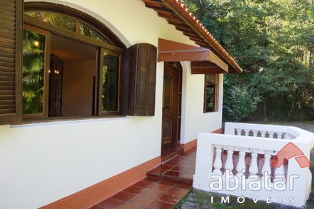 9_photo/94ce54d8e3.61df383ebc62b81a-ATLAS-bd4abba2-006d-4af1-8783-e0a91d0fb114.jpg de casa à venda com 4 quartos, 2500m² em Jardim Novo Embu, Embu das Artes