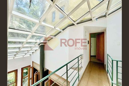 15_photo/94ce54d905.3949eb60e8e65e7a-ATLAS-9535d34e-b584-4e7c-9c4f-882ffa3ddca8.jpg de casa para alugar com 3 quartos, 466m² em Jardim Mimas, Embu das Artes