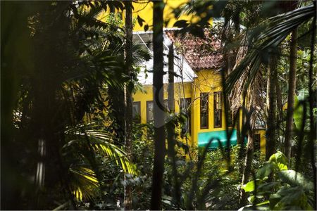2_photo/94ce54d913.46ae6cbe0761d4fa-ATLAS-857eb62b-4094-484c-b0cc-46694a64f2c9.jpg de casa à venda com 3 quartos, 350m² em Gramado, Embu das Artes