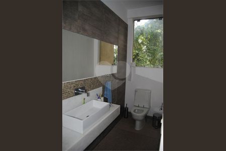 10_photo/94ce54d913.46ae6cbe0761d4fa-ATLAS-c3e2f02e-947c-43ad-9a10-4e6596678dc1.jpg de casa de condomínio à venda com 3 quartos, 400m² em Gramado, Embu das Artes