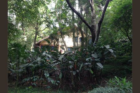 5_photo/94ce54d913.be31b5bde481aac2-ATLAS-859b6645-ef23-4887-a9d8-aa633c4e301d.jpg de casa de condomínio à venda com 5 quartos, 379m² em Gramado, Embu das Artes