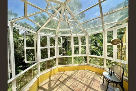 36_photo/94ce54d919.c004be0b05d3a304-ATLAS-c9da4fc2-a4e0-47ae-a7cc-ba5458408345.jpg de casa à venda com 3 quartos, 485m² em Gramado, Embu das Artes