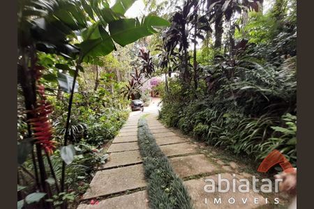 8_photo/94ce54d919.edf2212802869f81-ATLAS-5cef2d3f-ded3-4f59-8fd3-d4b251b61d1c.jpg de casa à venda com 2 quartos, 340m² em Jardim Novo Embu, Embu das Artes