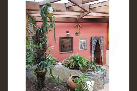 6_photo/94ce54d919.edf2212802869f81-ATLAS-f9fbf6b2-bf1c-40d5-aef1-6b6a00daf56d.jpg de casa à venda com 0 quarto, 340m² em Jardim Novo Embu, Embu das Artes