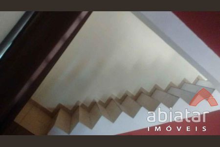 5_photo/94ce54dabd.b6a3880a46d259cd-ATLAS-4b4ff14d-f912-423d-87ae-e4e1d8dc056e.jpg de casa à venda com 4 quartos, m² em Jardim Mimas, Embu das Artes