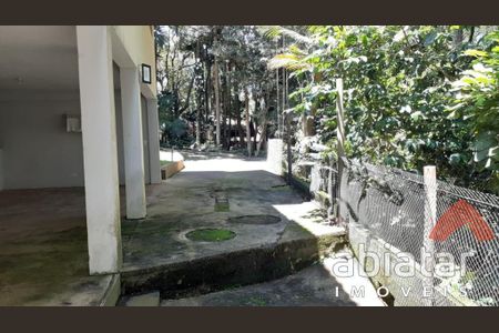 4_photo/94ce54ddb5.5a6c1bf0160d7da9-ATLAS-ea5cee1c-5b56-493e-9f9b-af3e845c971f.jpg de casa à venda com 3 quartos, m² em Condomínio Iolanda, Taboão da Serra