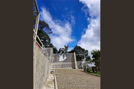 3_photo/94ce54debd.9f39219a54771795-ATLAS-0c053e57-e5e8-4e65-a743-3821ed552615.jpg de casa para alugar com 4 quartos, 396m² em Condomínio Iolanda, Taboão da Serra