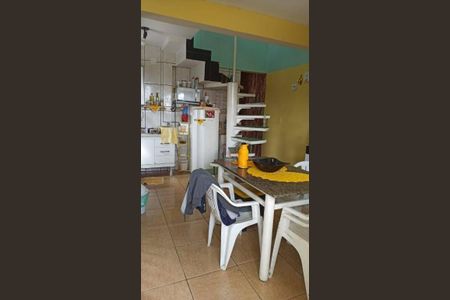 11_photo/94ce54e10f.9fde2b1beaf38236-ATLAS-2fe80070-c5d5-486f-b7a7-c1753eebda4e.jpg de casa à venda com 2 quartos, 73m² em Parque Laguna, Taboão da Serra